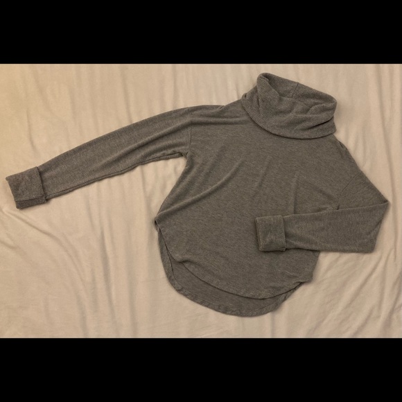 Treasure & Bond Cowl Neck Pullover - Picture 6 of 11